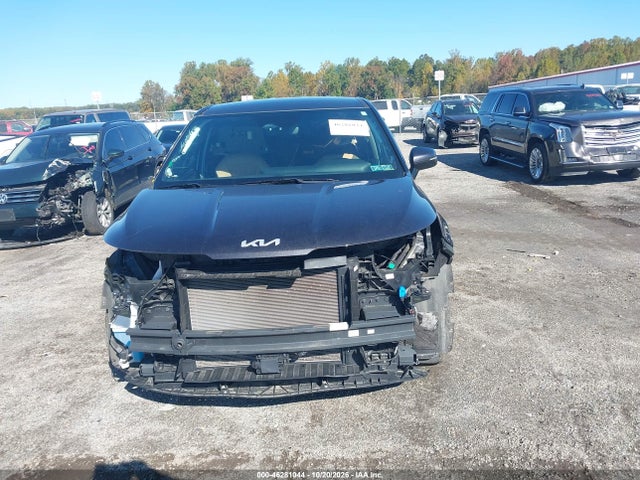 2024 Kia Carnival Mpv Ex მანქანა იყიდება აუქციონზე, vin: KNDNC5H39R6381656, აუქციონის ნომერი: 46281044