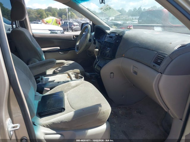 Aukcja sprzedaży 2004 Toyota Sienna Le, vin: 5TDZA23C04S118252, numer aukcji: 46281071