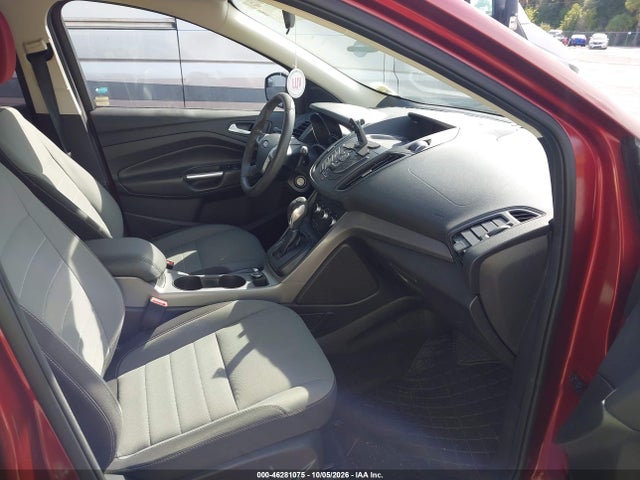 46281075 :رقم المزاد ، 1FMCU0G76GUA20241 vin ، 2016 Ford Escape Se مزاد بيع
