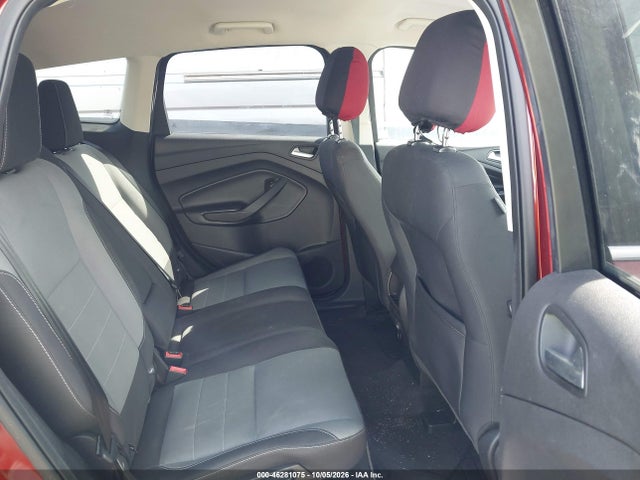 46281075 :رقم المزاد ، 1FMCU0G76GUA20241 vin ، 2016 Ford Escape Se مزاد بيع