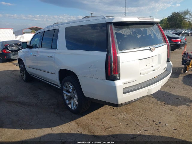 2016 Cadillac Escalade Esv Platinum მანქანა იყიდება აუქციონზე, vin: 1GYS4KKJ8GR189267, აუქციონის ნომერი: 46281077