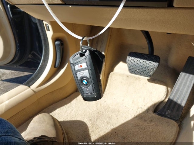 2013 Bmw 528i Xdrive მანქანა იყიდება აუქციონზე, vin: WBAXH5C51DD109994, აუქციონის ნომერი: 46281212