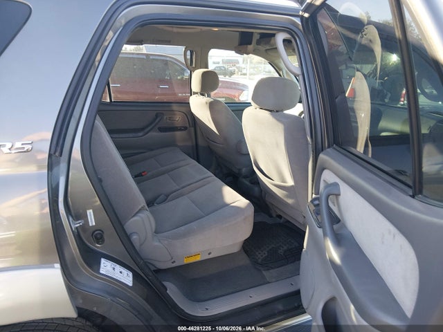 2003 Toyota Sequoia Sr5 V8 მანქანა იყიდება აუქციონზე, vin: 5TDZT34A83S203769, აუქციონის ნომერი: 46281225