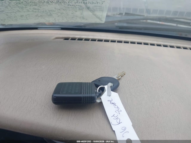 2006 Ford Escape Xls მანქანა იყიდება აუქციონზე, vin: 1FMCU02Z46KA96897, აუქციონის ნომერი: 46281282