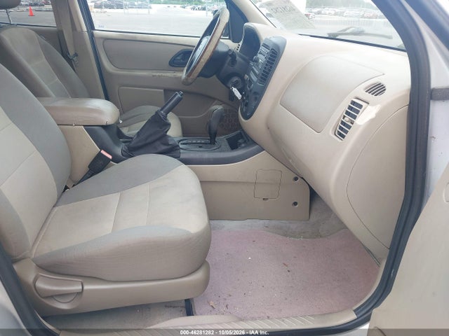 2006 Ford Escape Xls მანქანა იყიდება აუქციონზე, vin: 1FMCU02Z46KA96897, აუქციონის ნომერი: 46281282