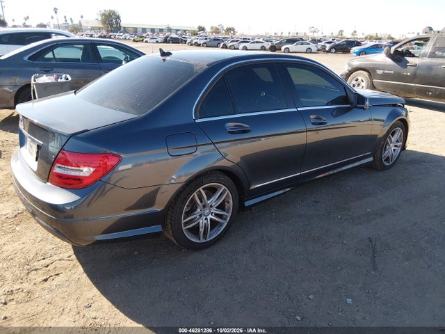 Продажа на аукционе авто 2014 Mercedes-benz C 250 Sport, vin: WDDGF4HB2EA967369, номер лота: 46281286