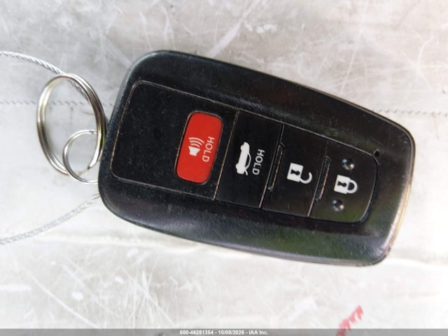 46281354 :رقم المزاد ، 4T1B61HKXKU219784 vin ، 2019 Toyota Camry Xse مزاد بيع
