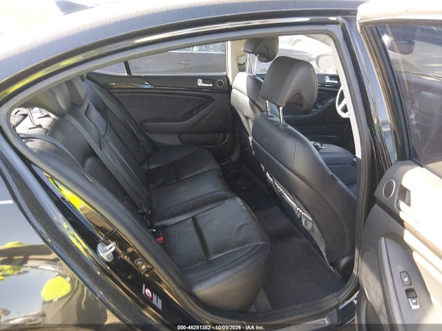 2014 Kia Cadenza Premium მანქანა იყიდება აუქციონზე, vin: KNALN4D71E5123066, აუქციონის ნომერი: 46281382