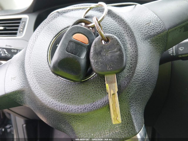 46281387 :رقم المزاد ، 3VWDP7AJ7DM415944 vin ، 2013 Volkswagen Jetta 2.5l Se مزاد بيع