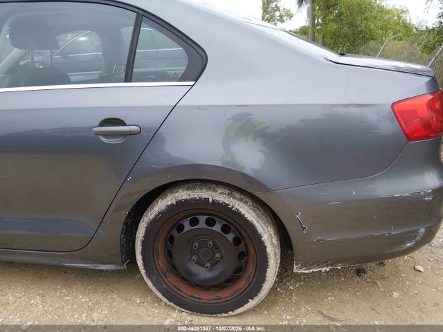 46281387 :رقم المزاد ، 3VWDP7AJ7DM415944 vin ، 2013 Volkswagen Jetta 2.5l Se مزاد بيع