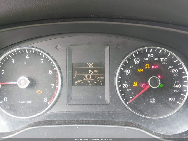 46281387 :رقم المزاد ، 3VWDP7AJ7DM415944 vin ، 2013 Volkswagen Jetta 2.5l Se مزاد بيع