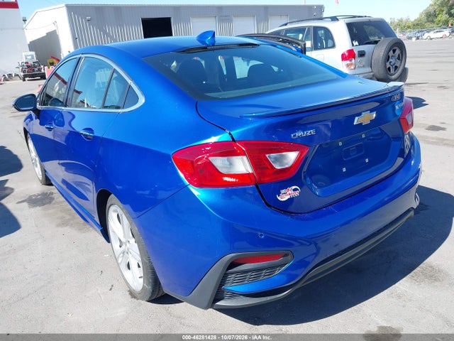 46281428 :رقم المزاد ، 1G1BF5SM6H7168225 vin ، 2017 Chevrolet Cruze Premier Auto مزاد بيع