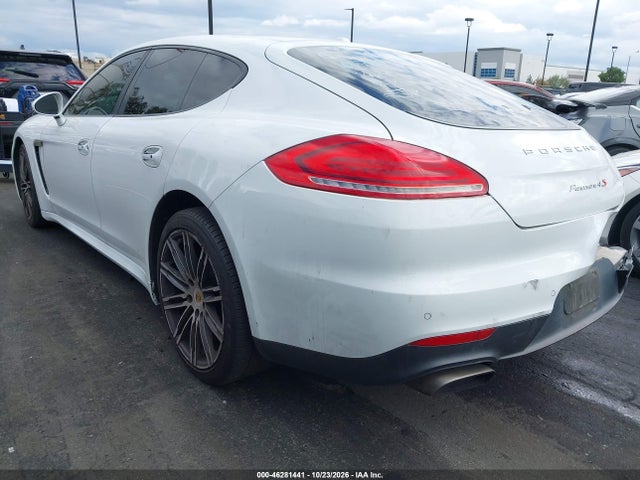 Porsche PANAMERA 4 2016 WP0AA2A7XGL007118 Image 3