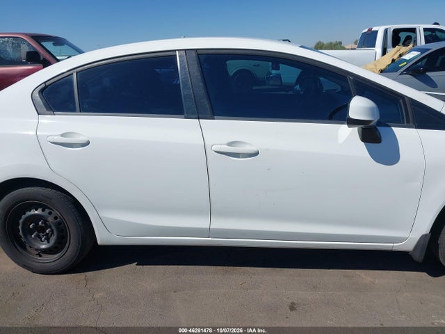 Продажа на аукционе авто 2013 Honda Civic Lx, vin: 2HGFB2F55DH522001, номер лота: 46281478