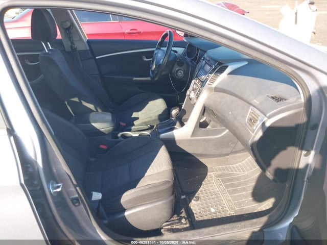 2015 Hyundai Elantra Gt მანქანა იყიდება აუქციონზე, vin: KMHD35LH5FU242366, აუქციონის ნომერი: 46281581