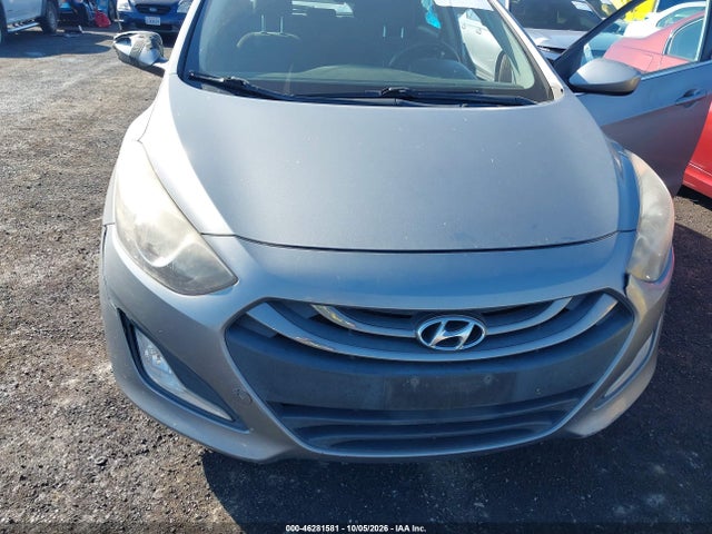 2015 Hyundai Elantra Gt მანქანა იყიდება აუქციონზე, vin: KMHD35LH5FU242366, აუქციონის ნომერი: 46281581