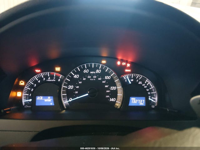 46281638 :رقم المزاد ، 4T1BF1FK1EU398451 vin ، 2014 Toyota Camry Se مزاد بيع