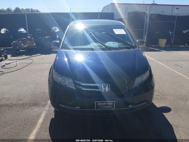 46281703 :رقم المزاد ، 5FNRL5H3XGB080381 vin ، 2016 Honda Odyssey Se مزاد بيع