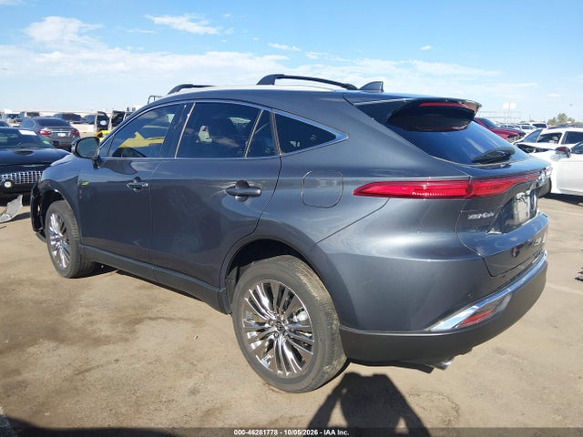 Toyota Venza Limited 2024 JTEAAAAH0RJ171653 Image 3