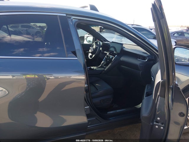 Toyota Venza Limited 2024 JTEAAAAH0RJ171653 Image 5