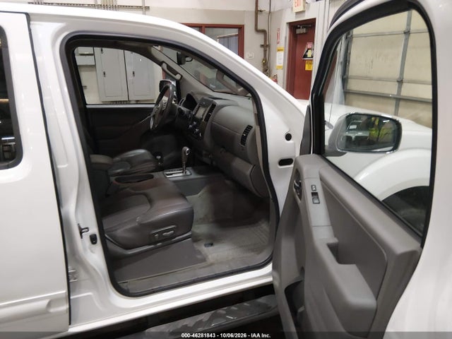 46281843 :رقم المزاد ، 1N6AD0EVXFN761513 vin ، 2015 Nissan Frontier Sl مزاد بيع