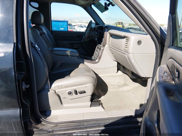 46281854 :رقم المزاد ، 1GKFK66U75J112916 vin ، 2005 Gmc Yukon Xl 1500 Denali مزاد بيع