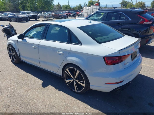 2018 Audi Rs 3 2.5t მანქანა იყიდება აუქციონზე, vin: WUABWGFF3J1904449, აუქციონის ნომერი: 46281865