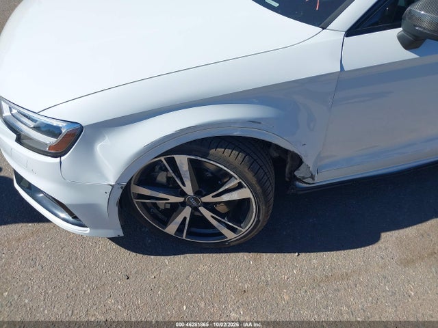 2018 Audi Rs 3 2.5t მანქანა იყიდება აუქციონზე, vin: WUABWGFF3J1904449, აუქციონის ნომერი: 46281865