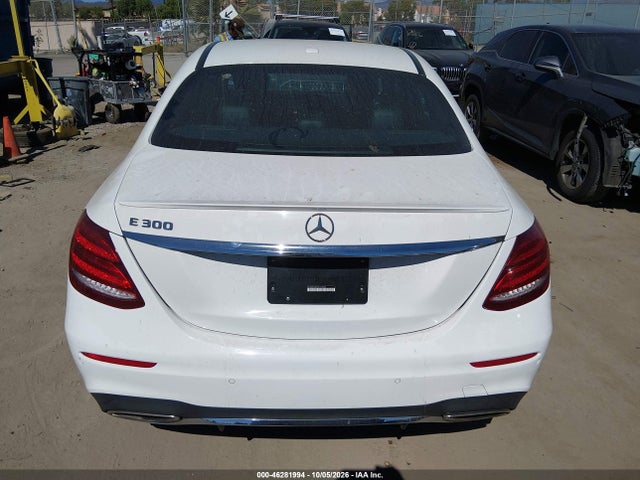WDDZF4JB4HA157359 Mercedes-Benz E 300