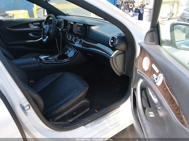 WDDZF4JB4HA157359 Mercedes-Benz E 300