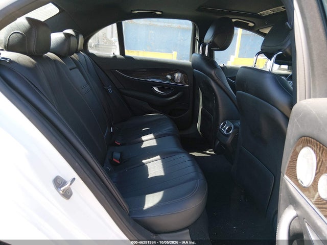 WDDZF4JB4HA157359 Mercedes-Benz E 300