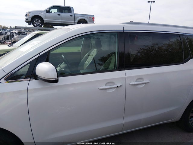 Продажа на аукционе авто 2015 Kia Sedona Sx, vin: KNDMC5C13F6032215, номер лота: 46282061