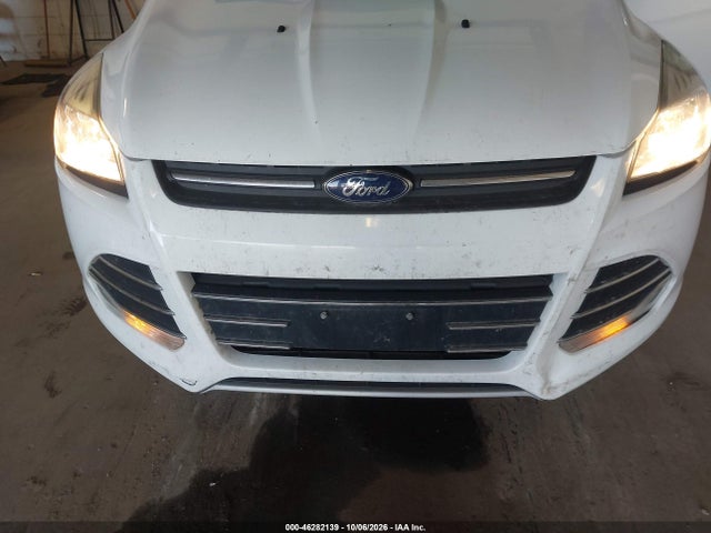 46282139 :رقم المزاد ، 1FMCU9GXXGUC22746 vin ، 2016 Ford Escape Se مزاد بيع