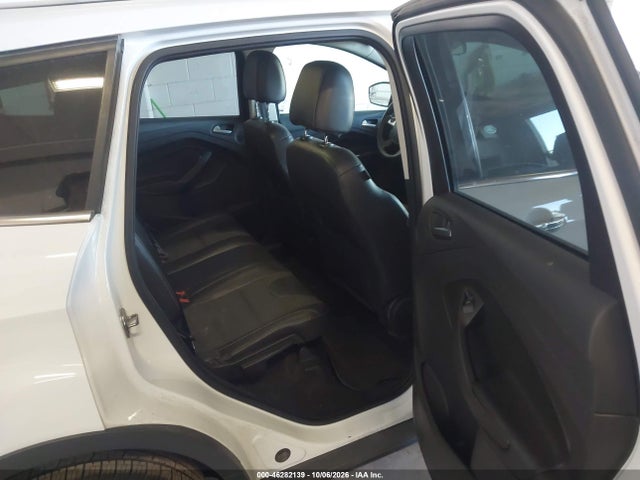 46282139 :رقم المزاد ، 1FMCU9GXXGUC22746 vin ، 2016 Ford Escape Se مزاد بيع