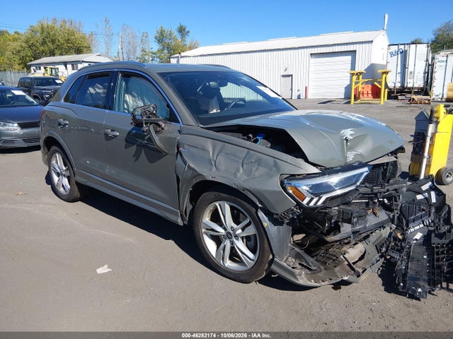 46282174 :رقم المزاد ، WA1EEDF30N1017862 vin ، 2022 Audi Q3 Premium Plus 45 Tfsi S Line Quattro Tiptronic مزاد بيع