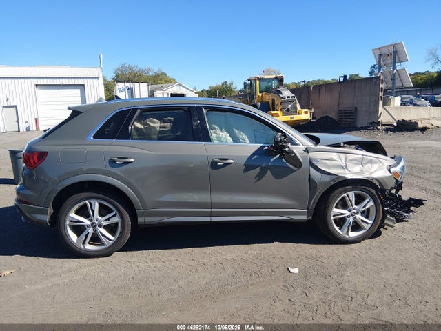46282174 :رقم المزاد ، WA1EEDF30N1017862 vin ، 2022 Audi Q3 Premium Plus 45 Tfsi S Line Quattro Tiptronic مزاد بيع