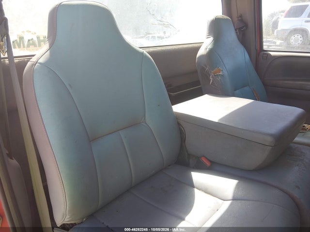 46282245 :رقم المزاد ، 1B7HF16YX1S686283 vin ، 2001 Dodge Ram 1500 St مزاد بيع