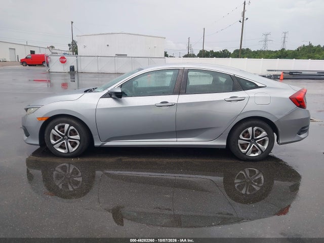 Продажа на аукционе авто 2018 Honda Civic Lx, vin: 19XFC2F55JE000410, номер лота: 46282260
