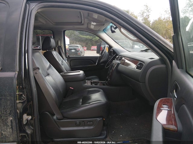 Продаж на аукціоні авто 2009 Chevrolet Suburban 1500 Ltz, vin: 1GNFK36389R216122, номер лоту: 46282286