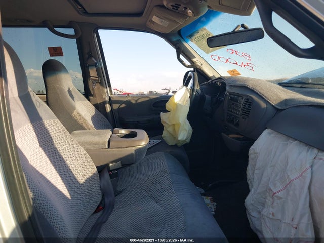 Продажа на аукционе авто 2001 Ford F-150 King Ranch Edition/lariat/xlt, vin: 1FTRW08L21KE26122, номер лота: 46282321