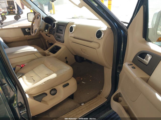 2003 Ford Expedition Eddie Bauer მანქანა იყიდება აუქციონზე, vin: 1FMFU18LX3LB31745, აუქციონის ნომერი: 46282357