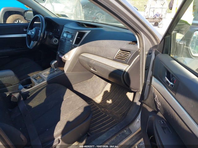 46282377 :رقم المزاد ، 4S4BRBCC5A3370792 vin ، 2010 Subaru Outback 2.5i Premium مزاد بيع