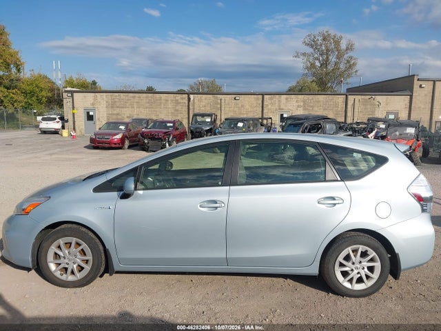 Продаж на аукціоні авто 2012 Toyota Prius V Three, vin: JTDZN3EUXC3136502, номер лоту: 46282406