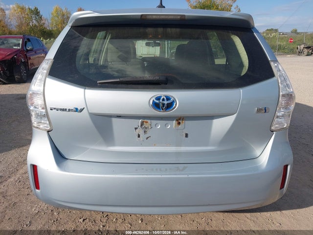 Продаж на аукціоні авто 2012 Toyota Prius V Three, vin: JTDZN3EUXC3136502, номер лоту: 46282406