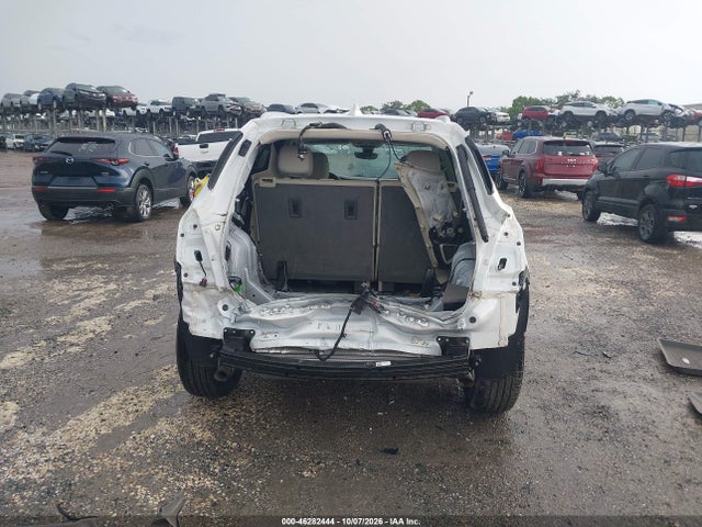 2022 Cadillac Xt5 Fwd Premium Luxury მანქანა იყიდება აუქციონზე, vin: 1GYKNCRS0NZ182859, აუქციონის ნომერი: 46282444