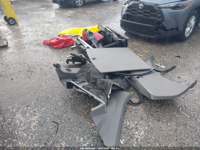 2022 Cadillac Xt5 Fwd Premium Luxury მანქანა იყიდება აუქციონზე, vin: 1GYKNCRS0NZ182859, აუქციონის ნომერი: 46282444