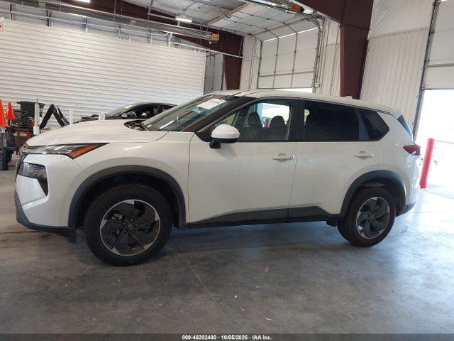 46282480 :رقم المزاد ، 5N1BT3BA8RC672869 vin ، 2024 Nissan Rogue Sv Fwd مزاد بيع