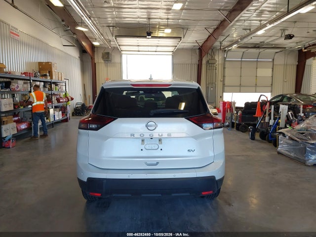 46282480 :رقم المزاد ، 5N1BT3BA8RC672869 vin ، 2024 Nissan Rogue Sv Fwd مزاد بيع