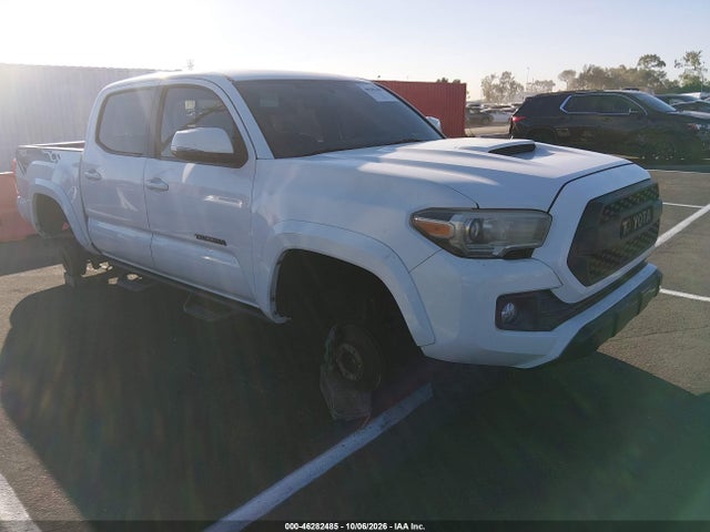 Aukcja sprzedaży 2016 Toyota Tacoma Trd Sport, vin: 3TMAZ5CN2GM012558, numer aukcji: 46282485