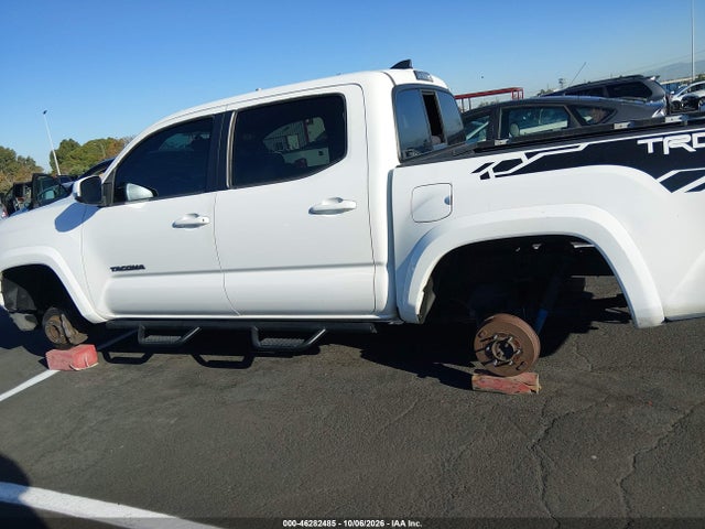46282485 :رقم المزاد ، 3TMAZ5CN2GM012558 vin ، 2016 Toyota Tacoma Trd Sport مزاد بيع